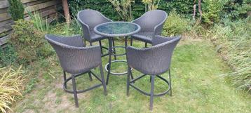 Hoge loungeset / tuinset met 4 stoelen van wicker beschikbaar voor biedingen
