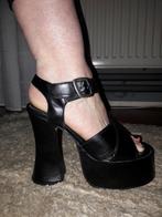 Plateauschoenen, Ophalen of Verzenden, Zo goed als nieuw, Sneakers of Gympen