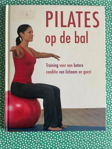 Pilates op de bal, door Gemma Wright beschikbaar voor biedingen