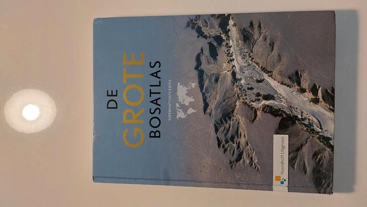 De Grote Bosatlas, Boeken, Atlassen en Landkaarten, Zo goed als nieuw, Bosatlas, Wereld, 2000 tot heden, Ophalen of Verzenden