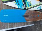 Versus the Act kiteboard 40x135, Watersport en Boten, Kitesurfen, Twintip, Ophalen of Verzenden, Gebruikt