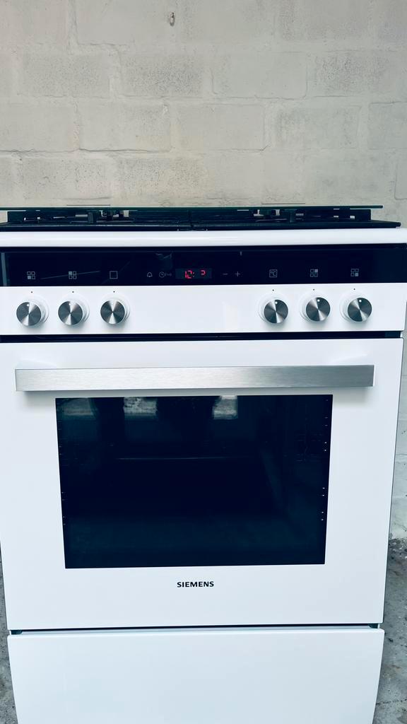 Z.G.A.N LUXE SIEMENS FORNUIS 3D HETELUCHTPLUS, Witgoed en Apparatuur, Fornuizen, Zo goed als nieuw, Vrijstaand, 4 kookzones, 85 tot 90 cm