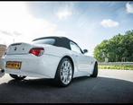BMW Z4 E85 2.0 Roadster 20I 2009 Wit, Auto's, BMW, 1995 cc, Zwart, 4 cilinders, Cabriolet