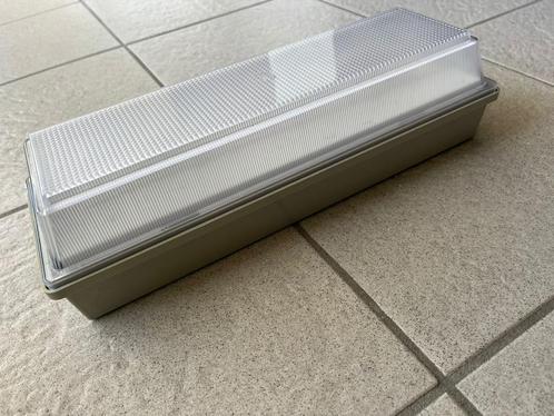 led lamp lightronics / hogro PVX armatuur (wand of plafond), Tuin en Terras, Buitenverlichting, Zo goed als nieuw, Minder dan 50 watt