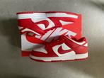 Nike Dunk Low University Red Maat 43, Kleding | Heren, Schoenen, Ophalen of Verzenden, Zo goed als nieuw