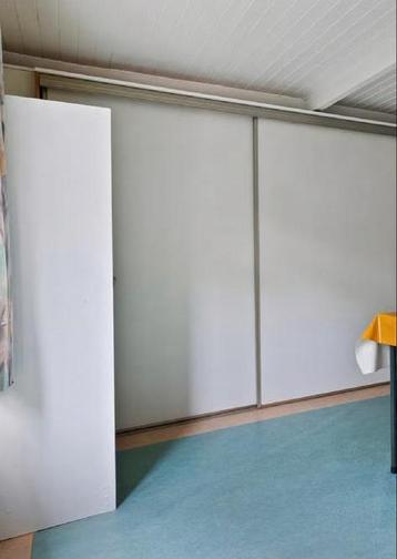 Inbouwkast met schuifdeuren - zelf demonteren! beschikbaar voor biedingen