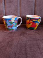 Twee Corneille mokken, Ophalen of Verzenden, Zo goed als nieuw, Overige stijlen, Kop(pen) en/of Schotel(s)