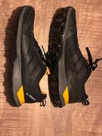 Adidas Terrex Wandelschoenen - Maat 43 1/3, Ophalen, Zwart, Zo goed als nieuw, Wandelschoenen of Bergschoenen