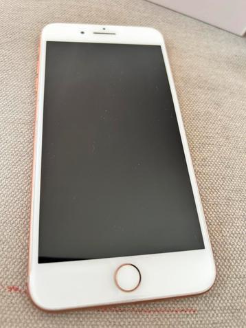 iPhone 8 Plus, goud, 256 GB zo voed als nieuw beschikbaar voor biedingen
