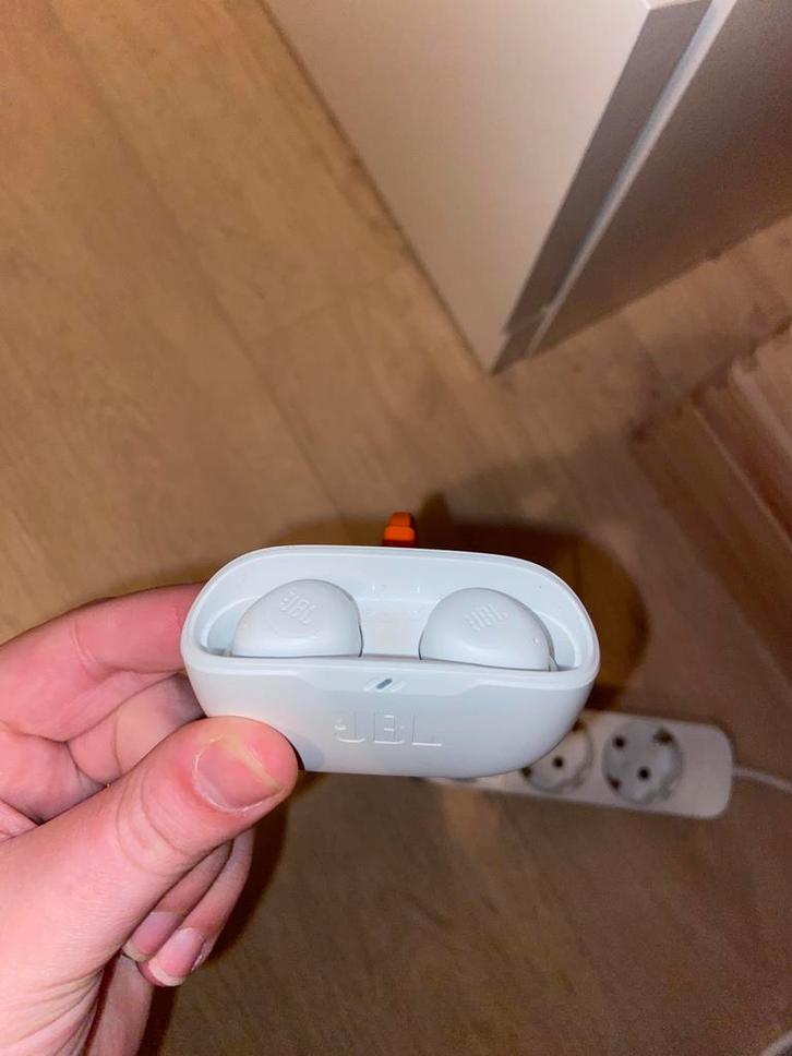 JBL Wave Buds 2, Telecommunicatie, Mobiele telefoons | Oordopjes, Nieuw, In oorschelp (earbud), Bluetooth, Ophalen of Verzenden