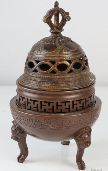 Mooie chinese wierookbrander beschikbaar voor biedingen