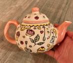 Vintage little Diva theepot Cupcake decor servies high tea, Keramiek, Overige typen, Ophalen of Verzenden, Zo goed als nieuw