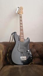 Zelfbouw 'Fender' Musicmaster Shortscale Bass, Gebruikt, Ophalen of Verzenden, Elektrisch