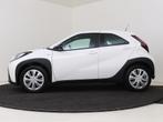 Toyota Aygo X 1.0 VVT-i MT Play | Apple Carplay/Android Auto, 12 maanden, Stof, Gebruikt, 4 stoelen