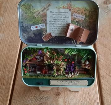 miniatuur in blikje - grannys garden beschikbaar voor biedingen