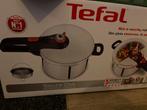 Snelkoker pan tefal splinternieuw, Huis en Inrichting, Keuken | Potten en Pannen, Ophalen of Verzenden, Zo goed als nieuw, Rvs