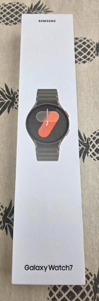 Samsung Galaxy Watch 7 NIEUW beschikbaar voor biedingen