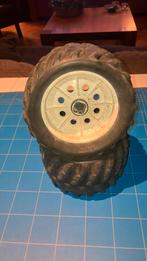 FG monstertruck banden., Hobby en Vrije tijd, Modelauto's | 1:5 tot 1:12, Ophalen of Verzenden, Gebruikt, 1:5 t/m 1:8