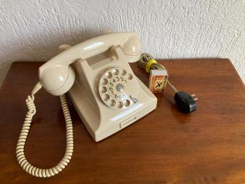 bakeliet wit vintage Sony Ericsson telefoontoestel Rijen  beschikbaar voor biedingen