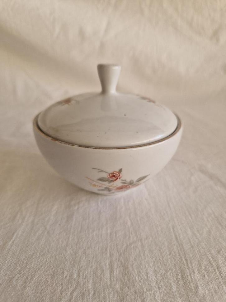 Suikerpot met deksel met bloemenmotief Bavaria Germany #195, Huis en Inrichting, Keuken | Servies, Gebruikt, Kom(men), Overige stijlen