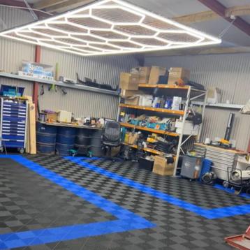 Hexagon ledverlichting 672W garage winkel 4,84x2,43mtr ALU beschikbaar voor biedingen