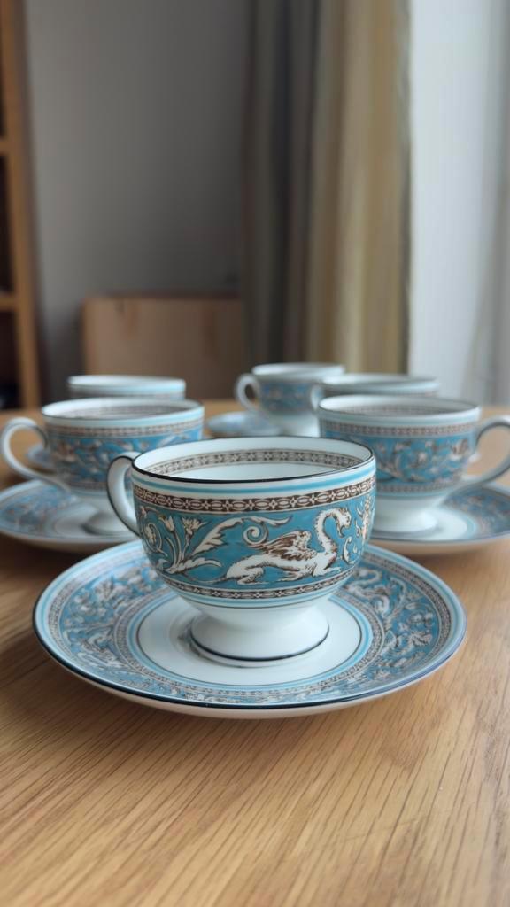 Wedgwood Florentine kop-en-schotel set – 6 stuks, Antiek en Kunst, Antiek | Porselein, Ophalen