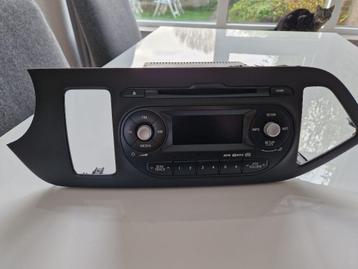Radio/Frame Kia Picanto II (2011-2017) beschikbaar voor biedingen