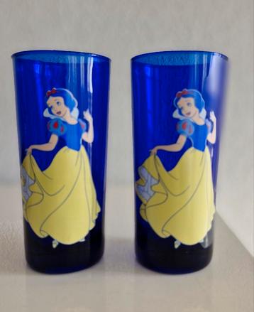 Twee Disney Glazen Sneeuwwitje beschikbaar voor biedingen