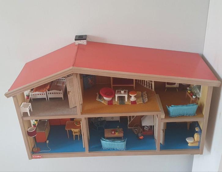 Lundby poppenhuis vintage jaren '60/'70, Kinderen en Baby's, Speelgoed | Poppenhuizen, Gebruikt, Poppenhuis, Ophalen