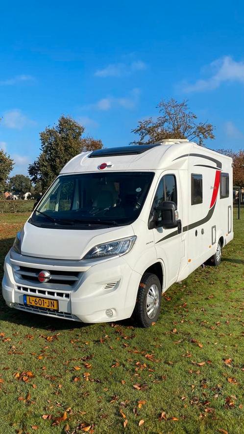 Bürstner Brevio T640 uit 2016., Caravans en Kamperen, Campers, Particulier, tot en met 2, Half-integraal, Ophalen