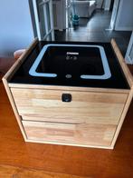 Smart nachtkastje met telefoonaansluiting., Ophalen of Verzenden, Zo goed als nieuw, Minder dan 45 cm, Minder dan 55 cm