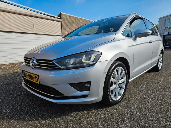 Volkswagen Golf Sportsvan 1.4 TSI Highline Xenon Camera NAP, Auto's, Volkswagen, Particulier, Golf Sportsvan, ABS, Achteruitrijcamera
