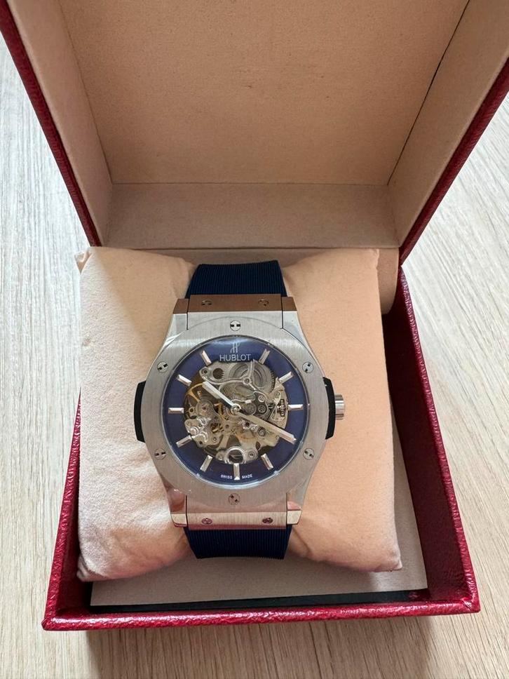 Hublot Herenhorloge - Nieuwstaat met doos!, Sieraden, Tassen en Uiterlijk, Horloges | Heren, Zo goed als nieuw, Polshorloge, Overige merken