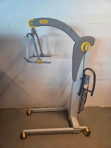 Handimove Victor passieve tillift  beschikbaar voor biedingen