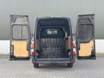 Renault Master T35 2.3 dCi 135 L2H2 Cruise Navigatie Airco A, Voorwielaandrijving, Gebruikt, 4 cilinders, Renault