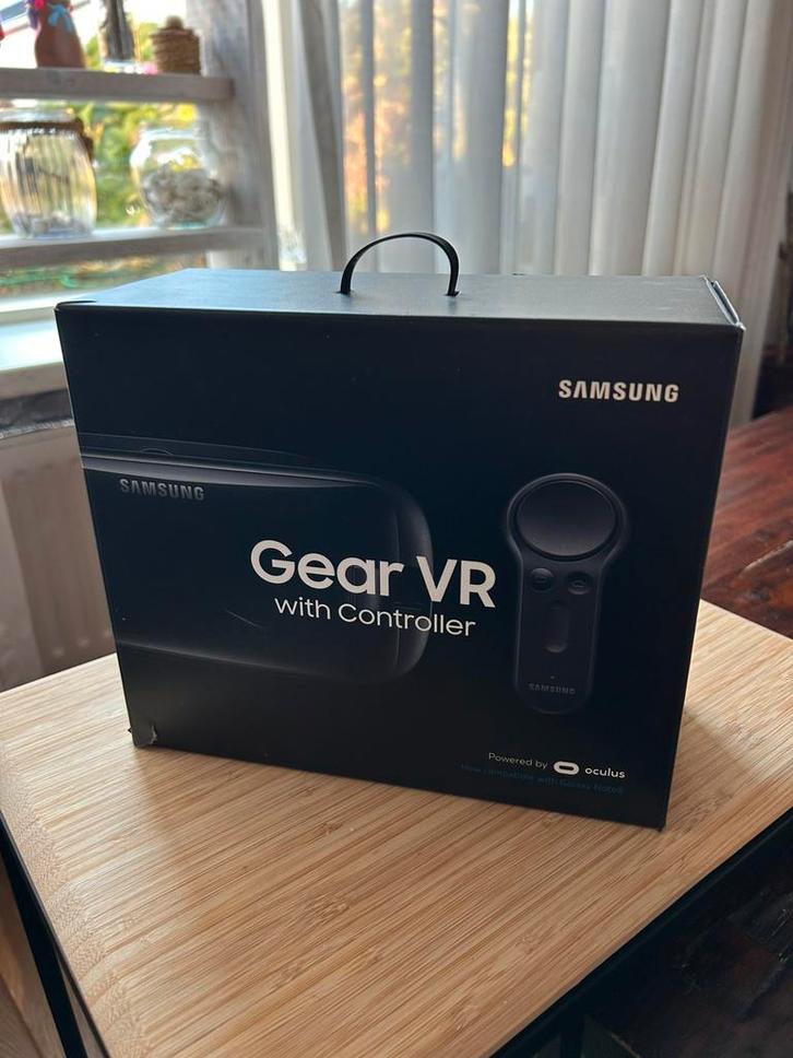 Samsung Gear VR by Oculus!, Spelcomputers en Games, Virtual Reality, Gebruikt, Telefoon, VR-bril, Ophalen of Verzenden