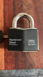Abus hangslot gehard staal Premium kwaliteit als nieuw, Ophalen of Verzenden, Zo goed als nieuw
