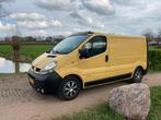 Fijne compacte Camperbus Renault Trafic 2004, Caravans en Kamperen, Campers, Overige merken, Diesel, Particulier, 4 tot 5 meter
