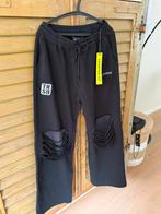 Les Benjamins Eastern Punk Sweatpant, Les Benjamins, Maat 48/50 (M), Zwart, Nieuw