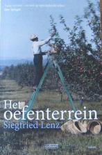 Siegfried Lenz - Het oefenterrein, Ophalen of Verzenden, Europa overig, Zo goed als nieuw, Sigfried Lenz