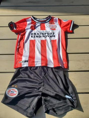 PSV shirt + broek / tenue 5-6 jaar mt 110 beschikbaar voor biedingen