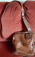Handige bruin leren Bosboom tas., Sieraden, Tassen en Uiterlijk, Tassen | Damestassen, Ophalen of Verzenden, Gebruikt, Bruin, Handtas