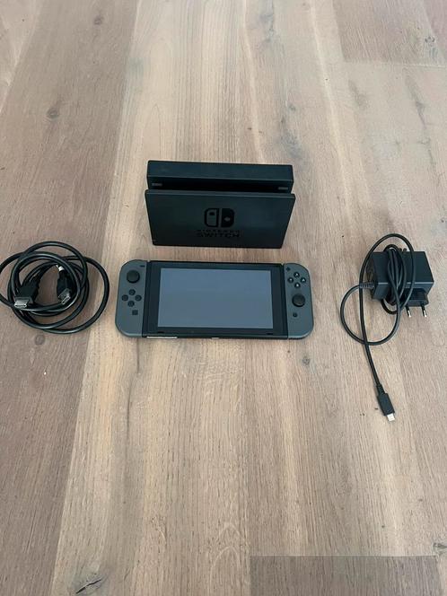 Nintendo Switch, Spelcomputers en Games, Spelcomputers | Nintendo Switch, Zo goed als nieuw, Switch Original, Zonder controller