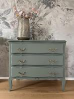 Groene Queen Ann ladekast met gouden details, Huis en Inrichting, Kasten | Ladekasten, Ophalen, Gebruikt, 50 tot 100 cm, 25 tot 50 cm