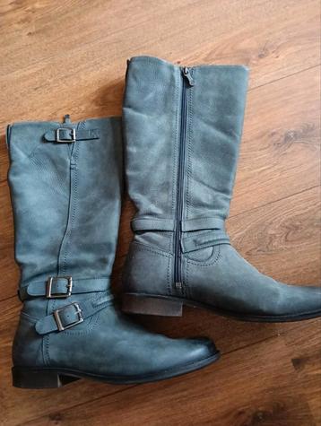 Leren laarzen maat 43, ritssluiting beschikbaar voor biedingen