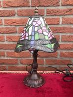 bijzonder mooie Tiffany-lamp, glas-in-lood, Huis en Inrichting, Lampen | Tafellampen, Ophalen of Verzenden, Zo goed als nieuw