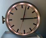 Grote Modern Stationsklok, metaal 34 cm met licht erin, Huis en Inrichting, Woonaccessoires | Klokken, Ophalen of Verzenden, Zo goed als nieuw