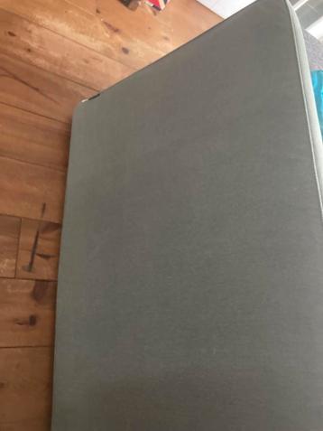 Pallet kussen 120-80 beschikbaar voor biedingen