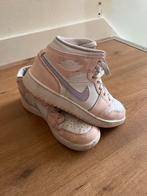 Nike Air Jordans, maat 35,5, Ophalen of Verzenden, Zo goed als nieuw