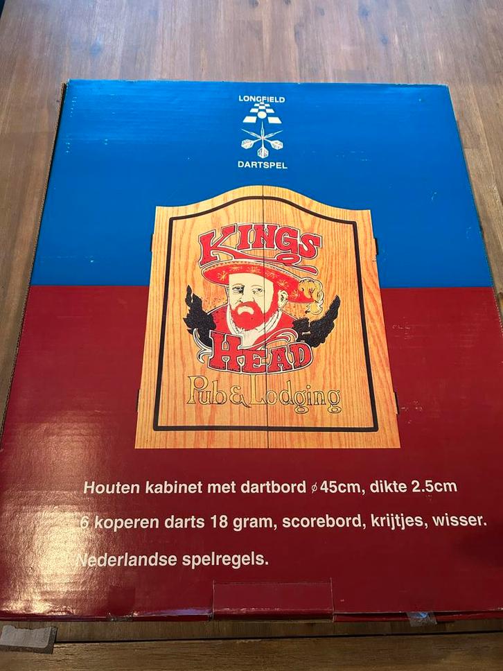 Kings Head Dartbord met Pijlen, Sport en Fitness, Darts, Gebruikt, Dartbord met pijlen, Ophalen